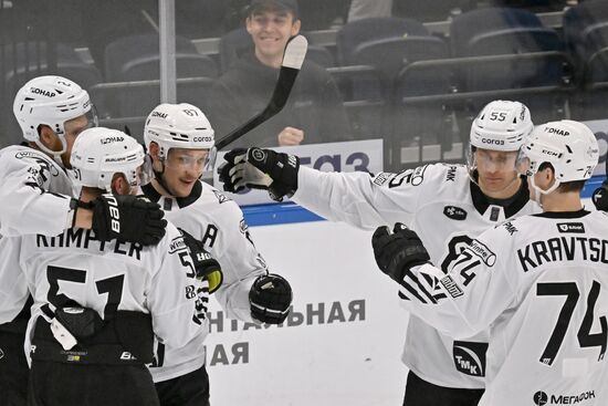 Russia Ice Hockey Kontinental League Dynamo - Traktor