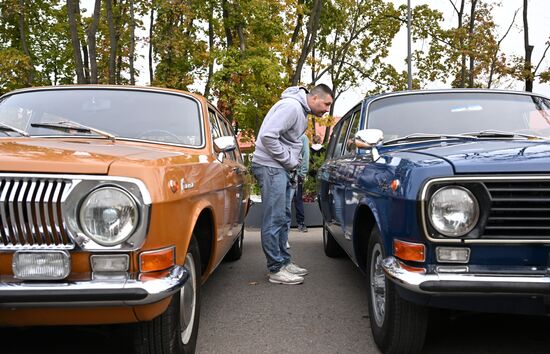 Russia Retro Cars Exhibition