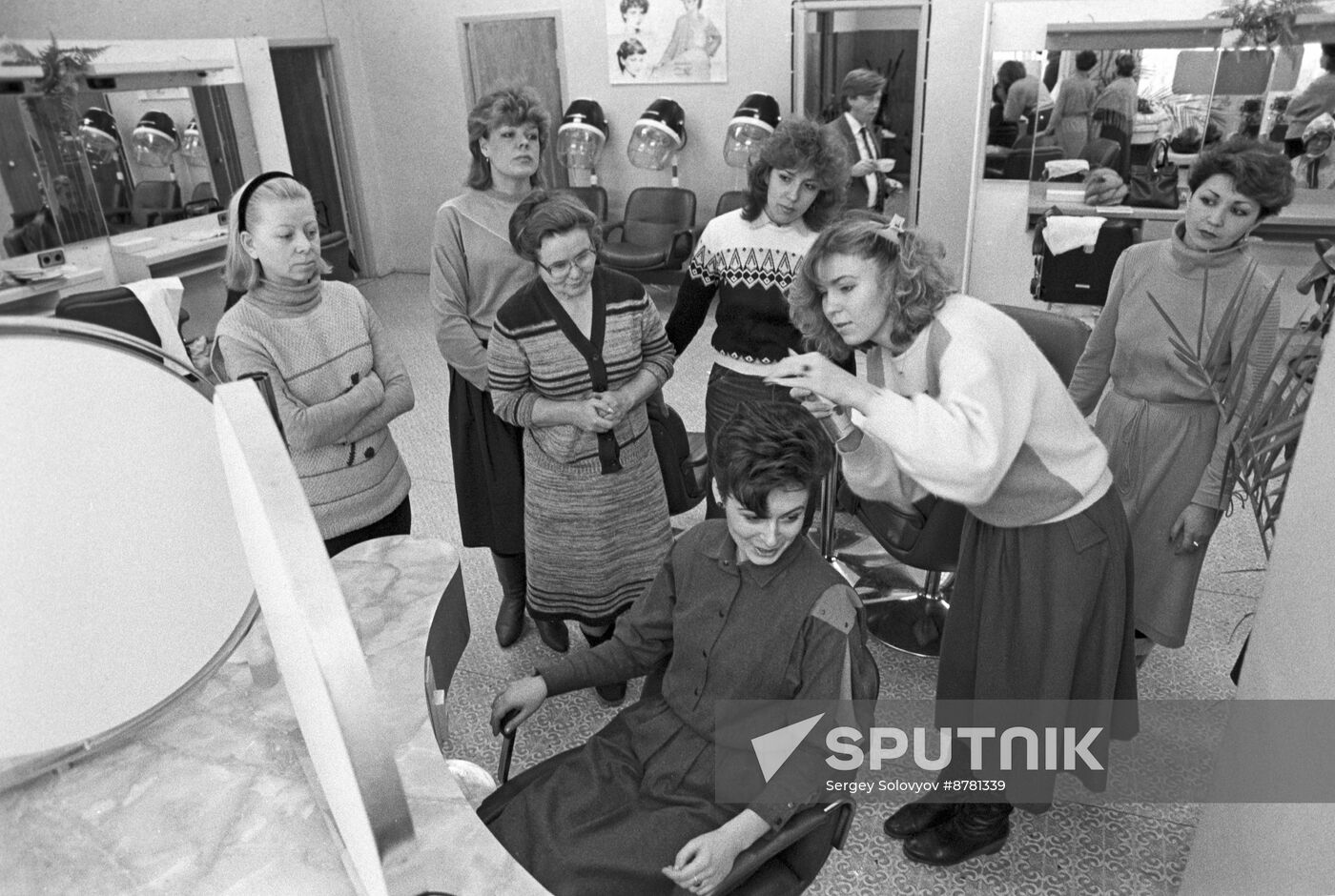 Barber - hairdresser Marina Nemtsova
