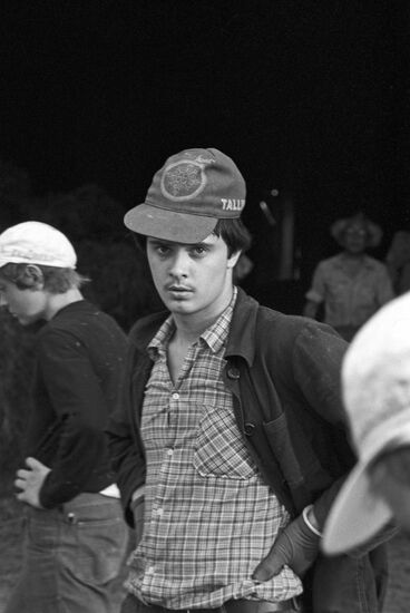 Moscow's school students at work