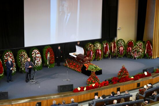 Russia Cardiac Surgeon Akchurin Death