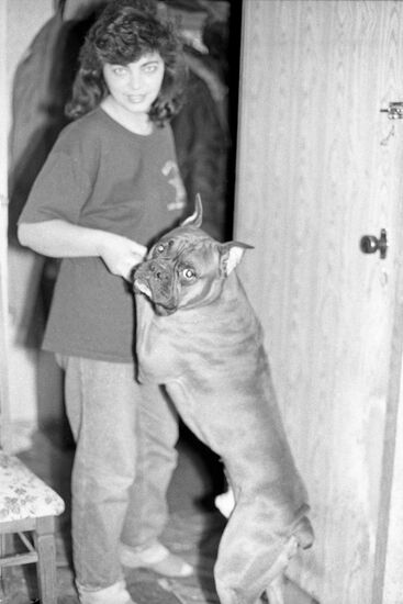 Police captain Averina at home