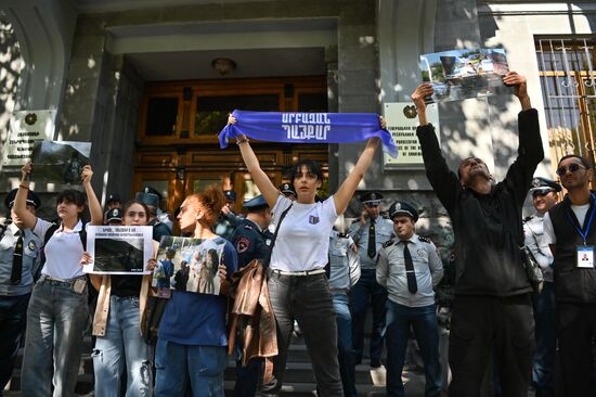 Armenia Protest