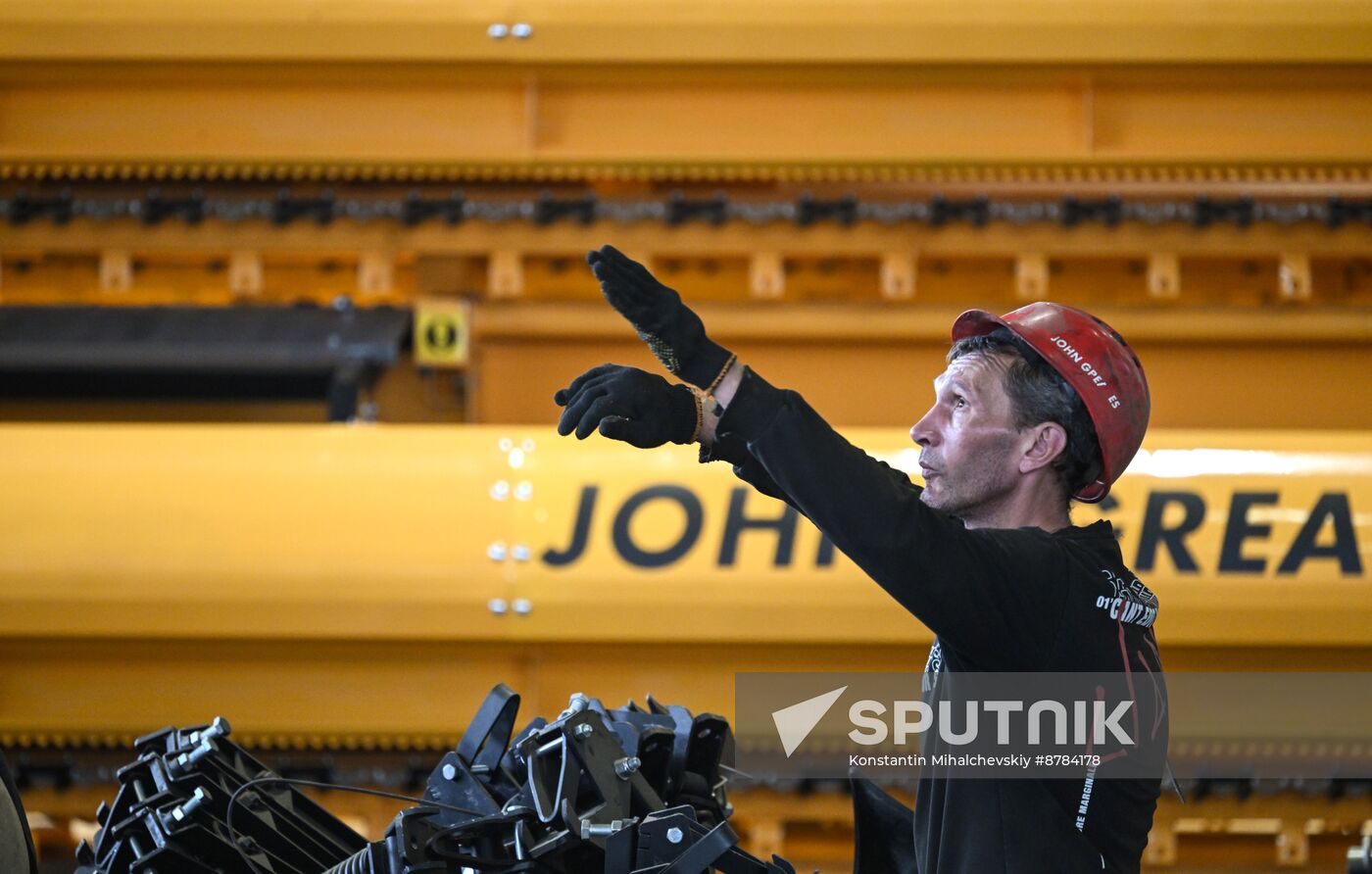 Russia Zaporozhye Region Agricultural Machinery