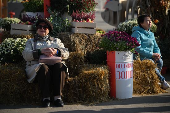 Russia Golden Autumn Festival