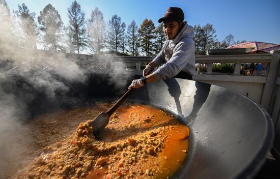 Russia Golden Autumn Festival