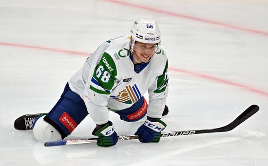 Russia Ice Hockey Kontinental League Dynamo - Salavat Yulaev