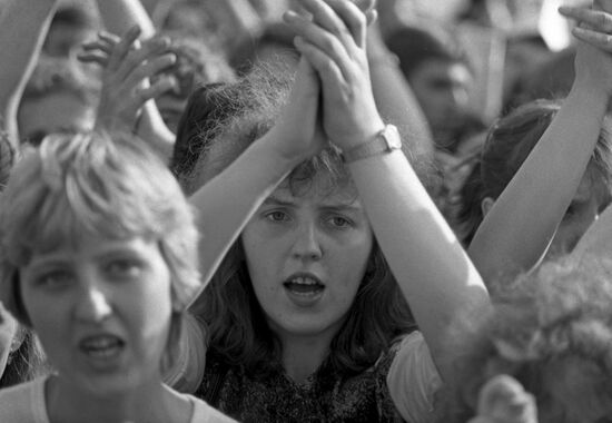 Youth anti-war rally