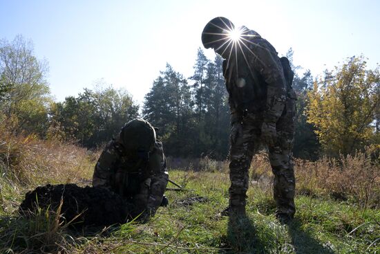 Russia Ukraine Military Operation Engineer Units