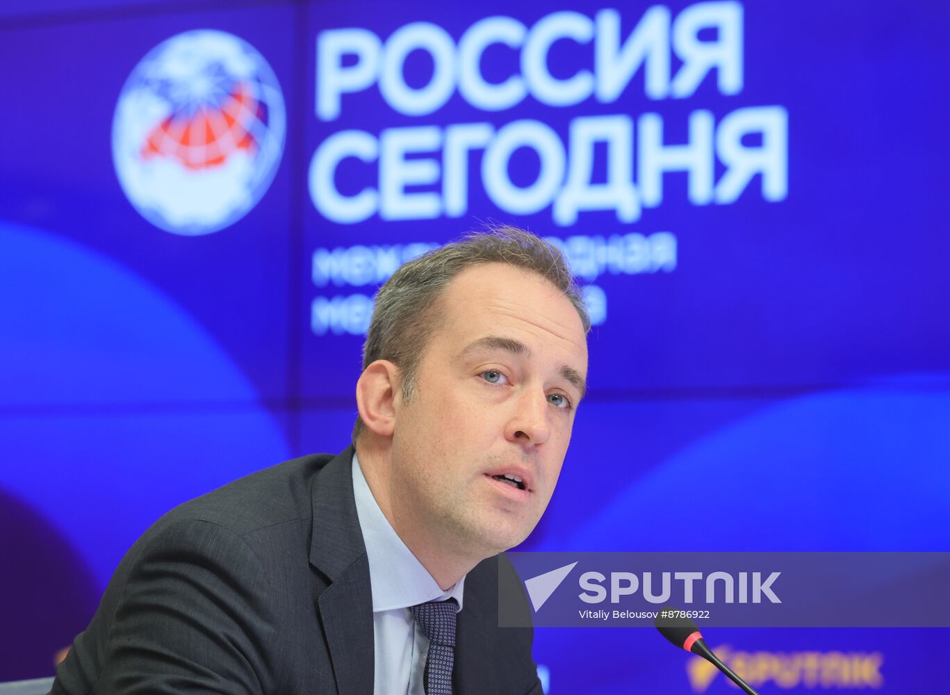 Roundtable meeting, BRICS Summit: Platform for Building New World Order
