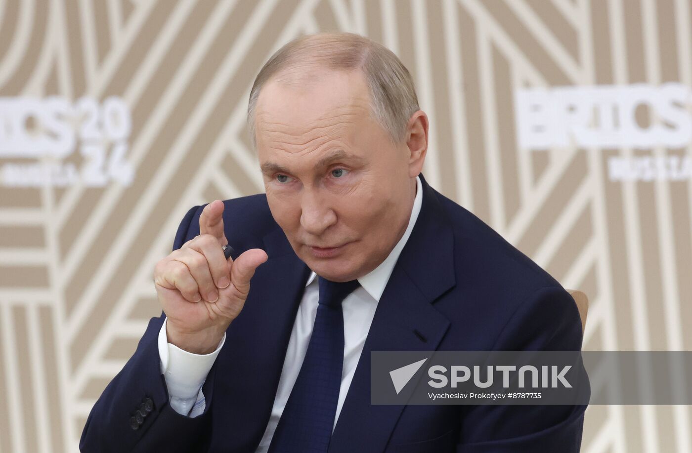 Russia Putin BRICS Leading Media Heads