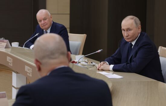 Russia Putin BRICS Leading Media Heads