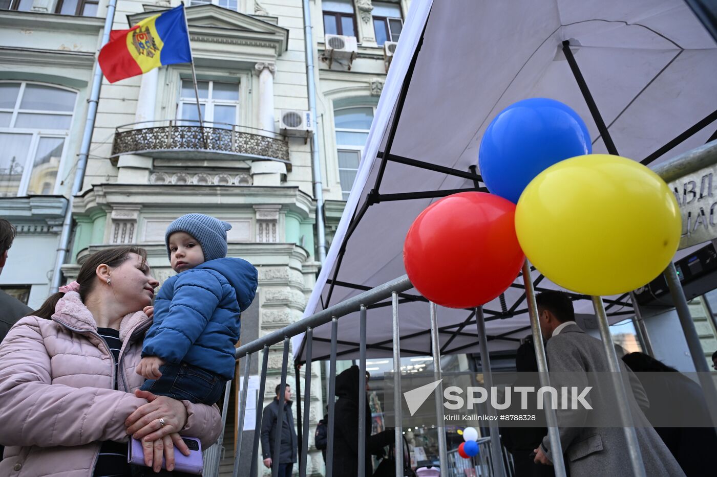 Moldova Presidential Election EU Referendum