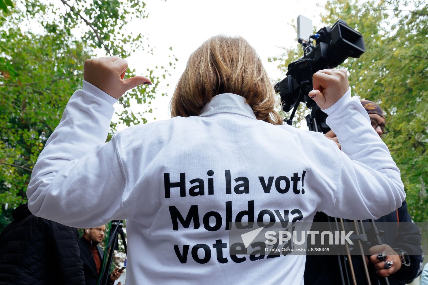 Moldova Presidential Election EU Referendum