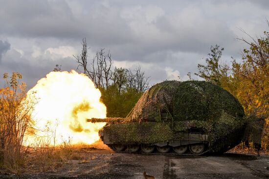 Russia Ukraine Military Operation Tank Unit