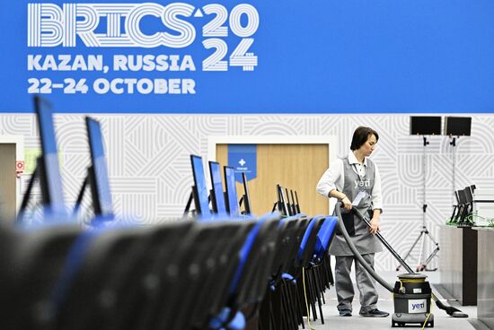 Preparations for the 16th BRICS Summit in Kazan. The 16th BRICS Summit will be held in Kazan on October 22-24. Location: Russia, Republic of Tatarstan, Kazan. Author: Pelagiya Tikhonova. Preparations for 16th BRICS Summit in Kazan