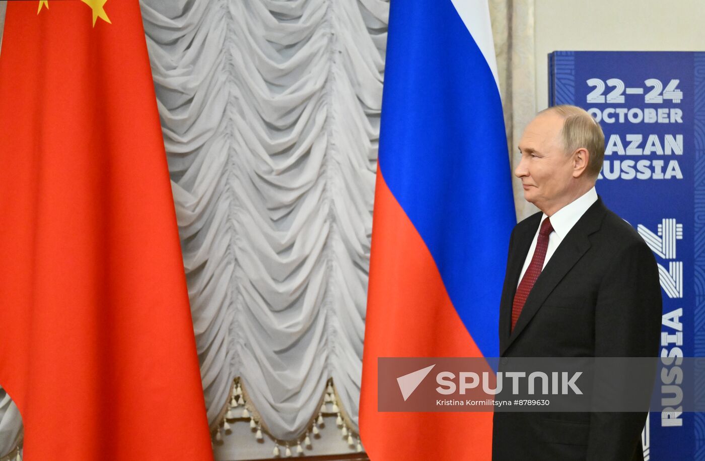 16th BRICS Summit. President Vladimir Putin meets with President of China Xi Jinping