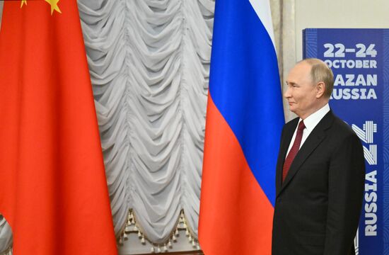 16th BRICS Summit. President Vladimir Putin meets with President of China Xi Jinping