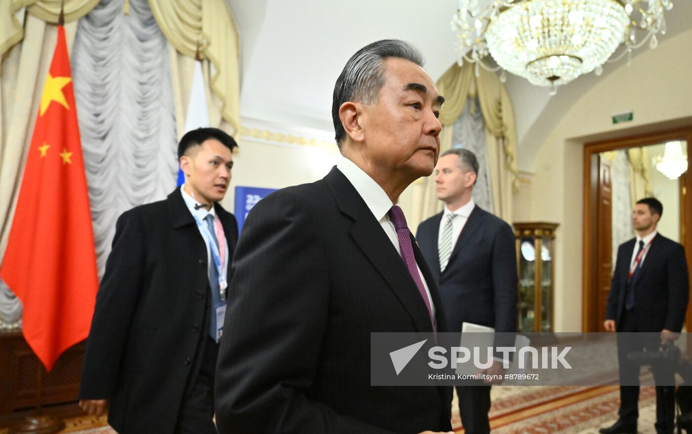 16th BRICS Summit. President Vladimir Putin meets with President of China Xi Jinping