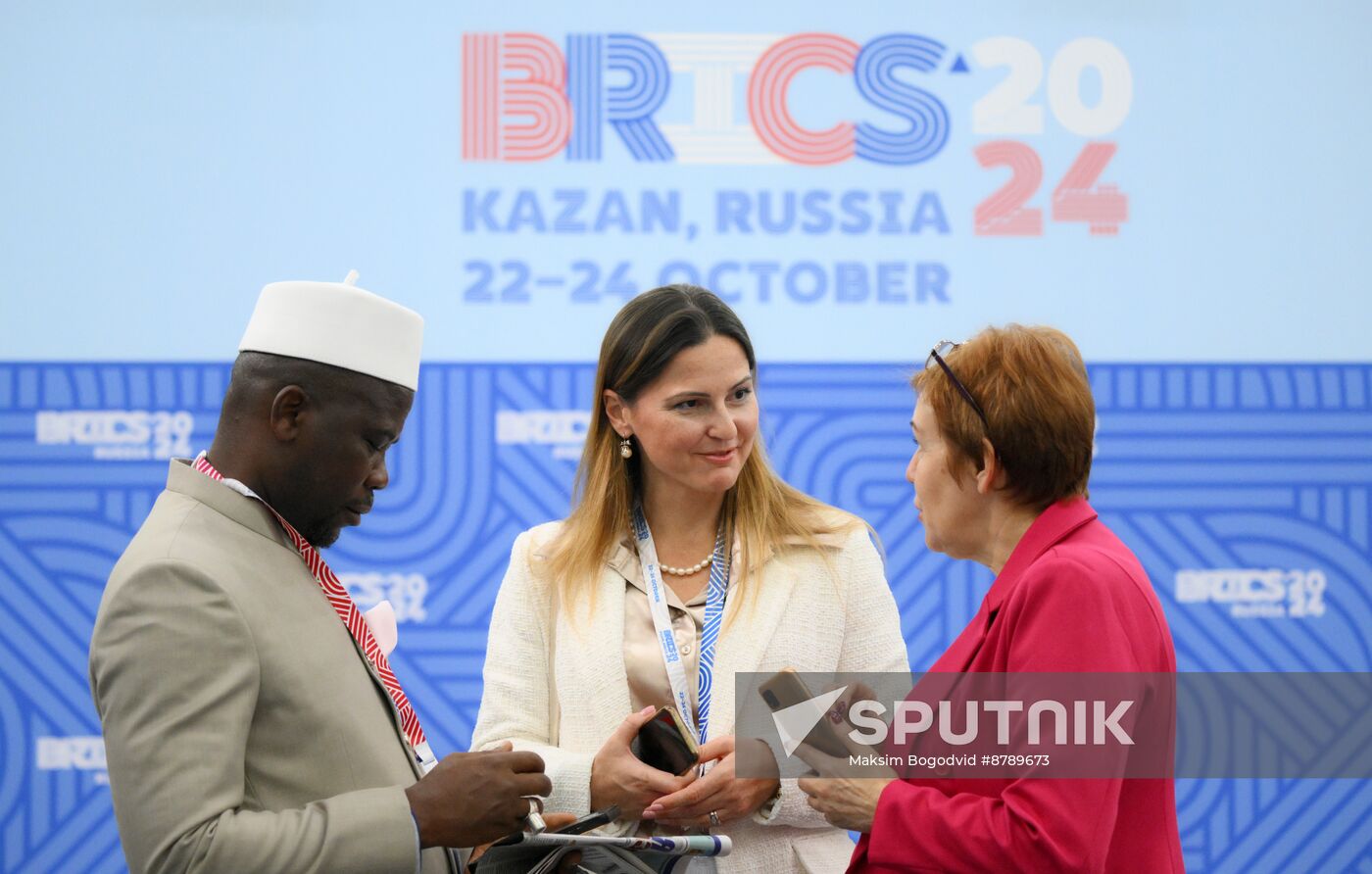 16th BRICS Summit. Work of forum