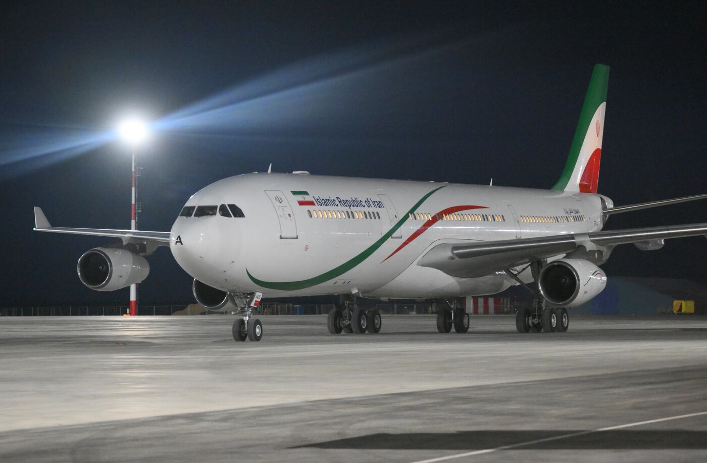 16th BRICS Summit. President of Iran Masoud Pezeshkian arrives in Kazan