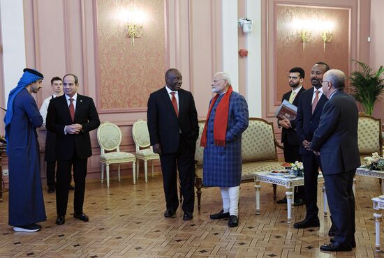 United Arab Emirates President Sheikh Mohamed bin Zayed Al Nahyan, Egyptian President Abdel Fattah El-Sisi, South African President Cyril Ramaphosa, Indian Prime Minister Narendra Modi, Ethiopian Prime Minister Abiy Ahmed Ali and Brazilian Foreign Minister Mauro Vieira wait before an informal dinner and a concert for heads of the delegations at the 16th BRICS summit in Kazan, Republic of Tatarstan, Russia. Location: Russia, Republic of Tatarstan, Kazan. Author: Mikhail Metzel/Sputnik. 16th BRICS Summit. Informal lunch for the heads of BRICS delegations
