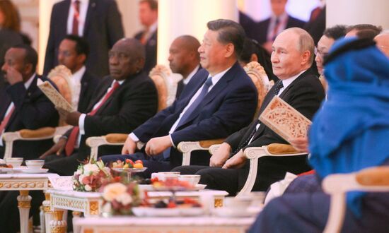 16th BRICS Summit. Informal lunch for the heads of BRICS delegations