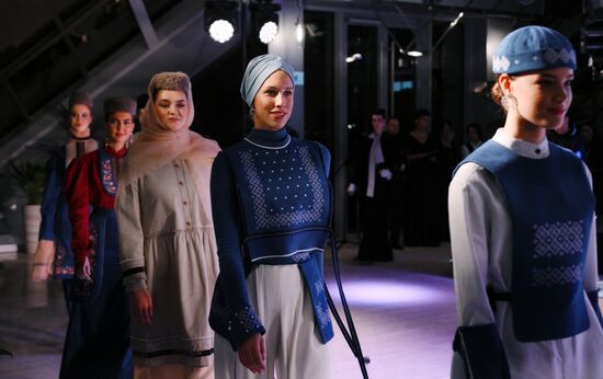A fashion show held as part of the women's program of the 16th BRICS Summit in Kazan. Location: Russia, Republic of Tatarstan, Kazan. Author: Vladimir Astapkovich. 16th BRICS Summit. Women's program