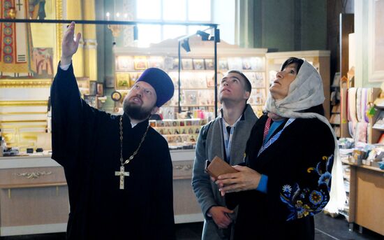 Right: Snezana Dodik, wife of the President of the Republic of Srpska Milorad Dodik, during a tour of the women's program of the XVI BRICS summit in Kazan. Location: Russia, Republic of Tatarstan, Kazan. Author: Alexey Maishev. 16th BRICS Summit. Women's program