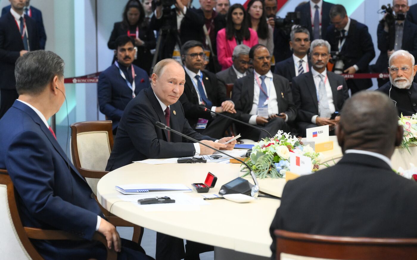 16th BRICS summit. Limited attendance meeting of BRICS heads of delegation