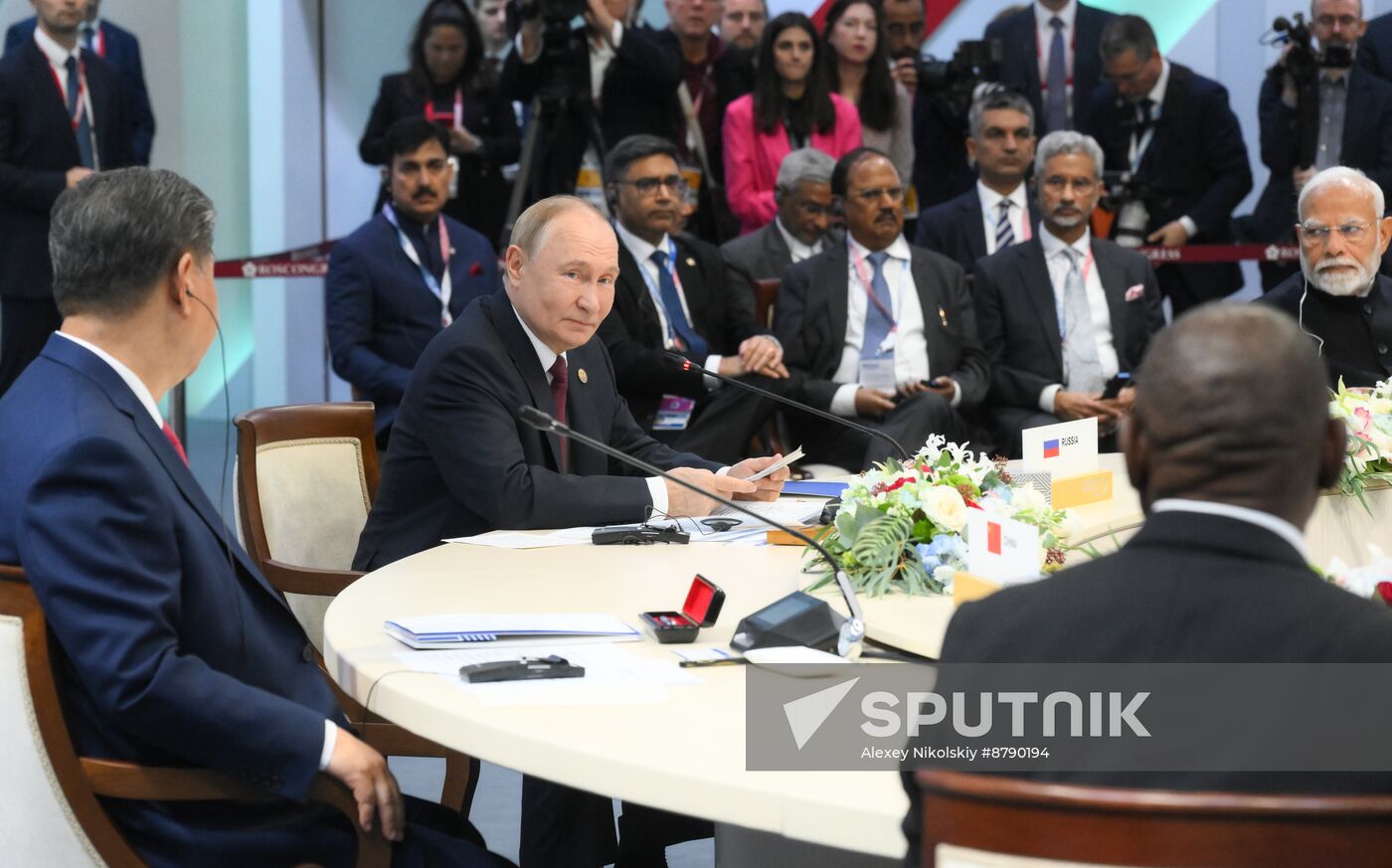 16th BRICS summit. Limited attendance meeting of BRICS heads of delegation