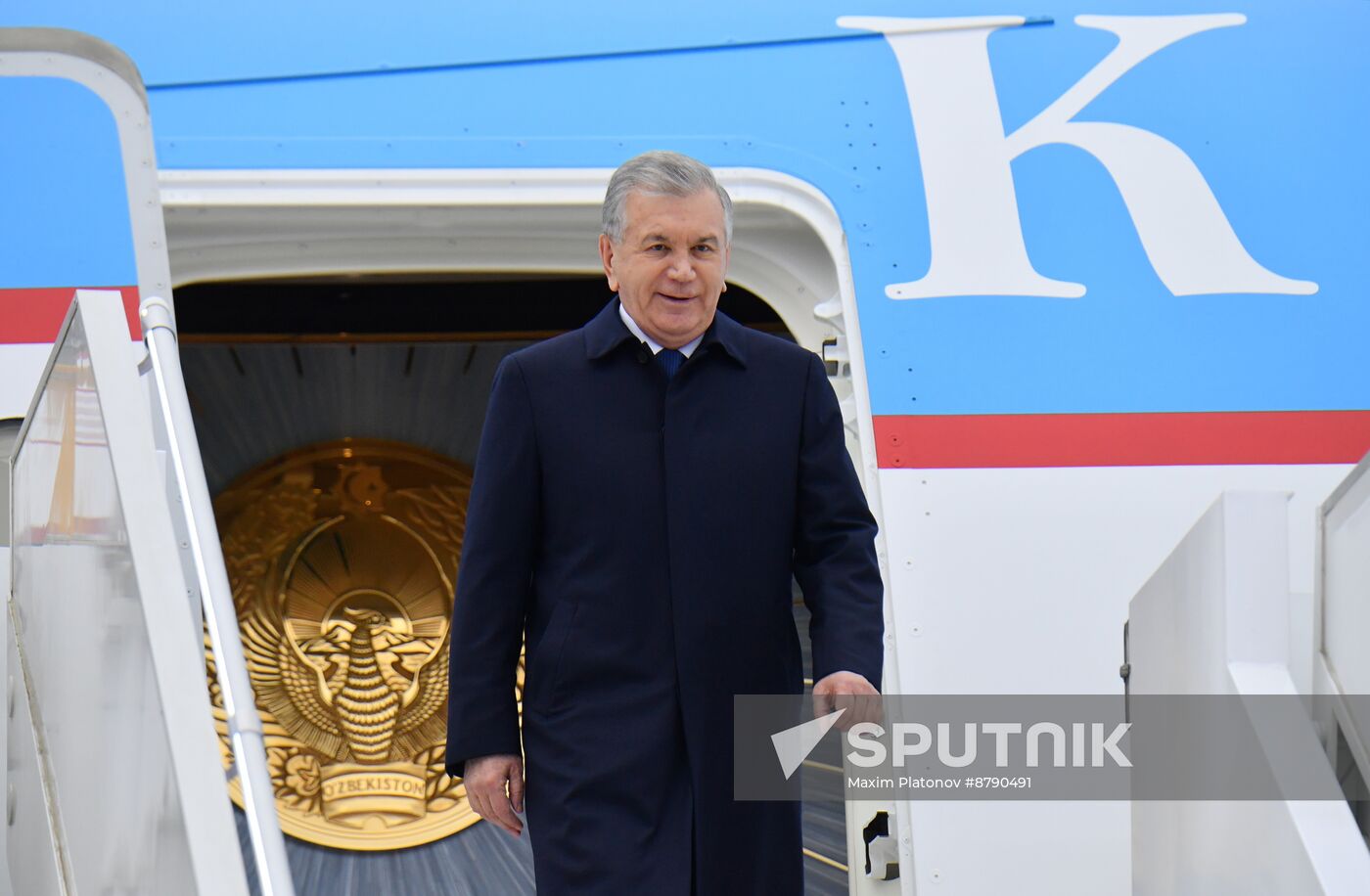 16th BRICS Summit. President of Uzbekistan Shavkat Mirziyoyev arrives in Kazan