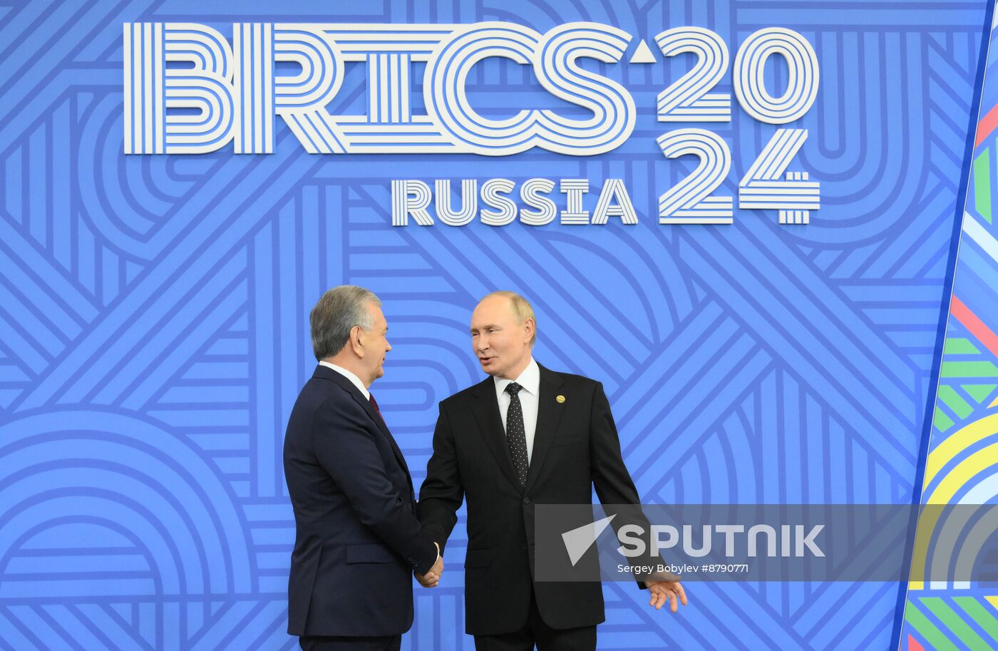 16th BRICS Summit. Vladimir Putin greets heads of BRICS delegations at official ceremony