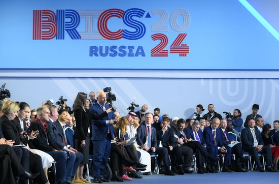 16th BRICS Summit. Press conference with President of Russia Vladimir Putin