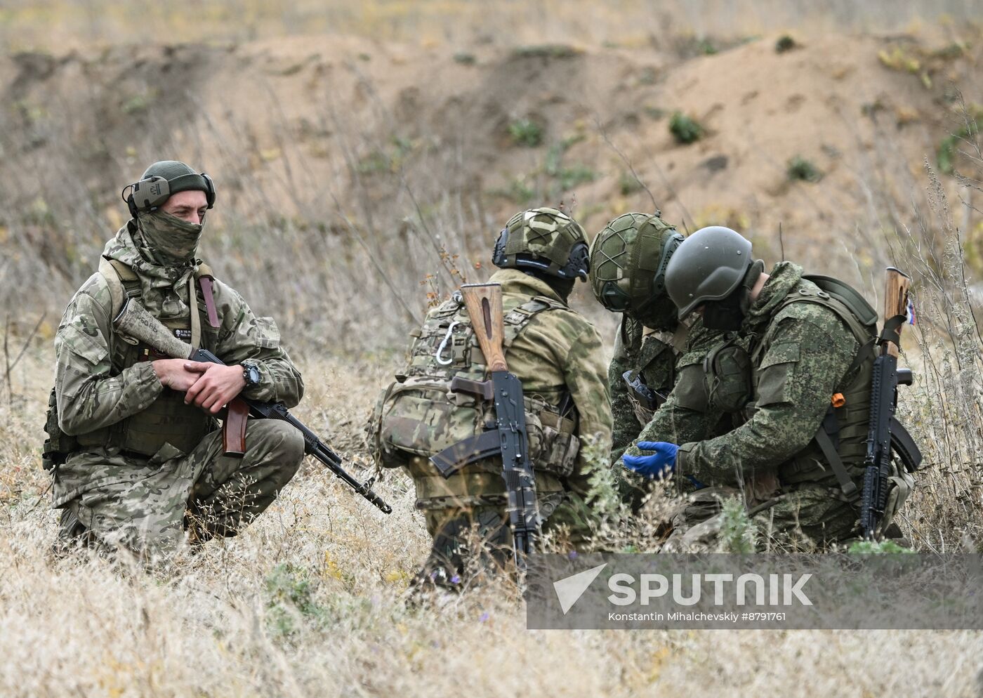 Russia Ukraine Military Operation Troops Training