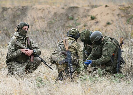 Russia Ukraine Military Operation Troops Training