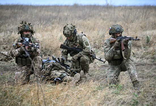 Russia Ukraine Military Operation Troops Training