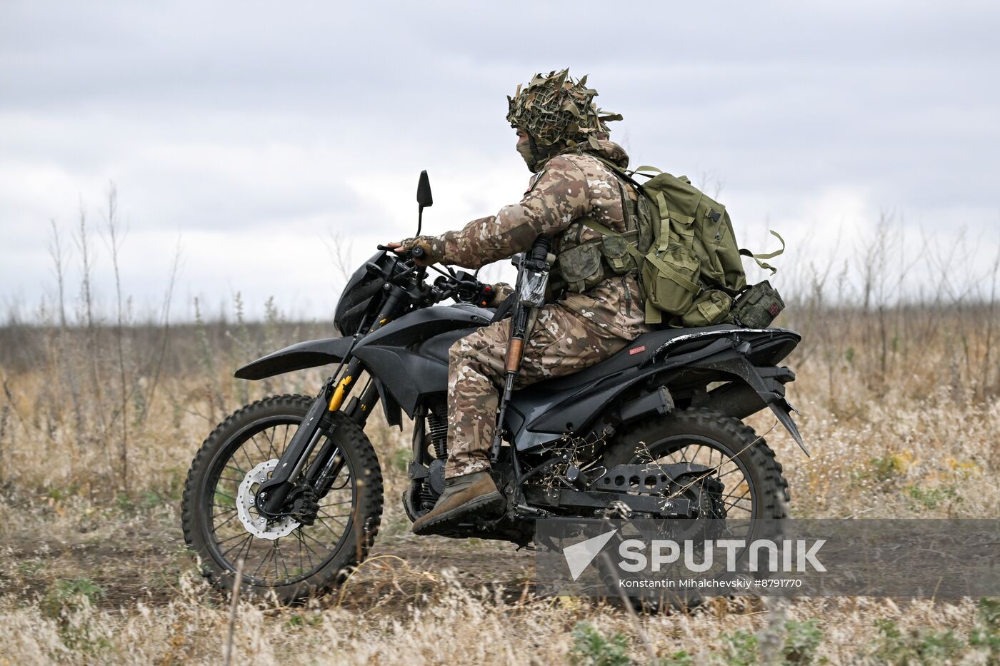 Russia Ukraine Military Operation Troops Training