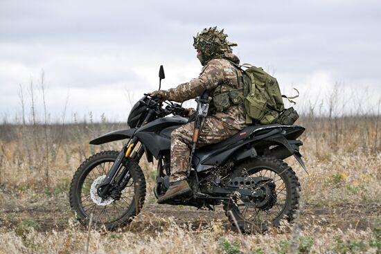 Russia Ukraine Military Operation Troops Training