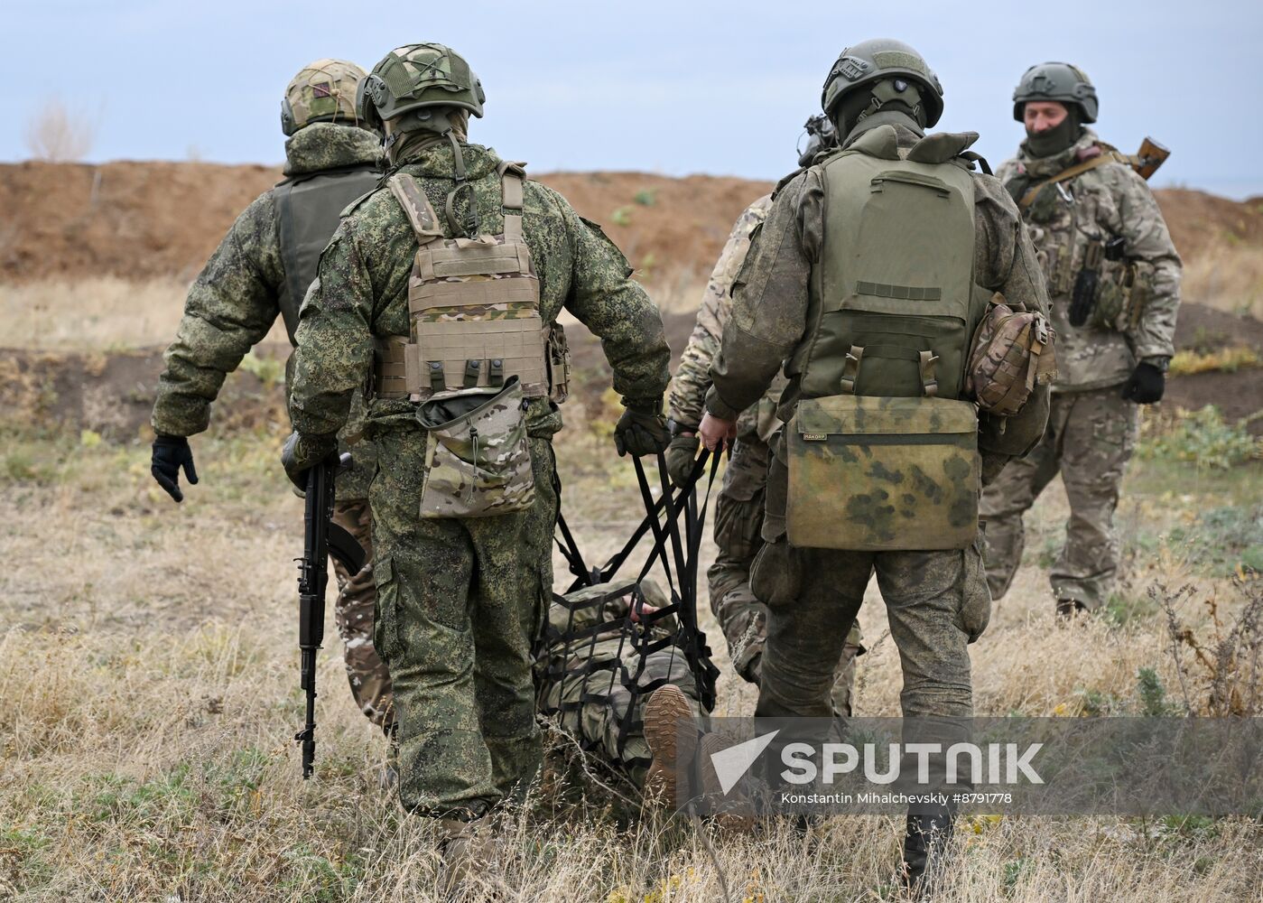 Russia Ukraine Military Operation Troops Training