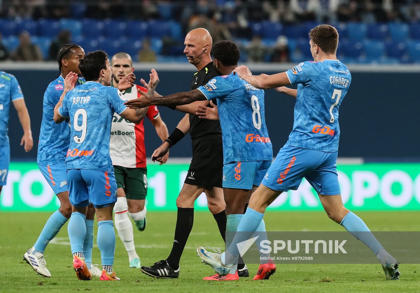 Russia Soccer Premier-League Zenit - Lokomotiv