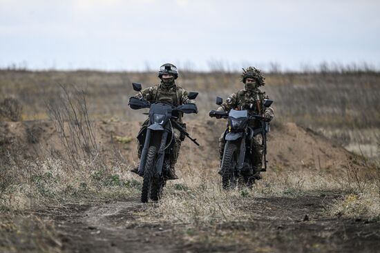 Russia Ukraine Military Operation Troops Training