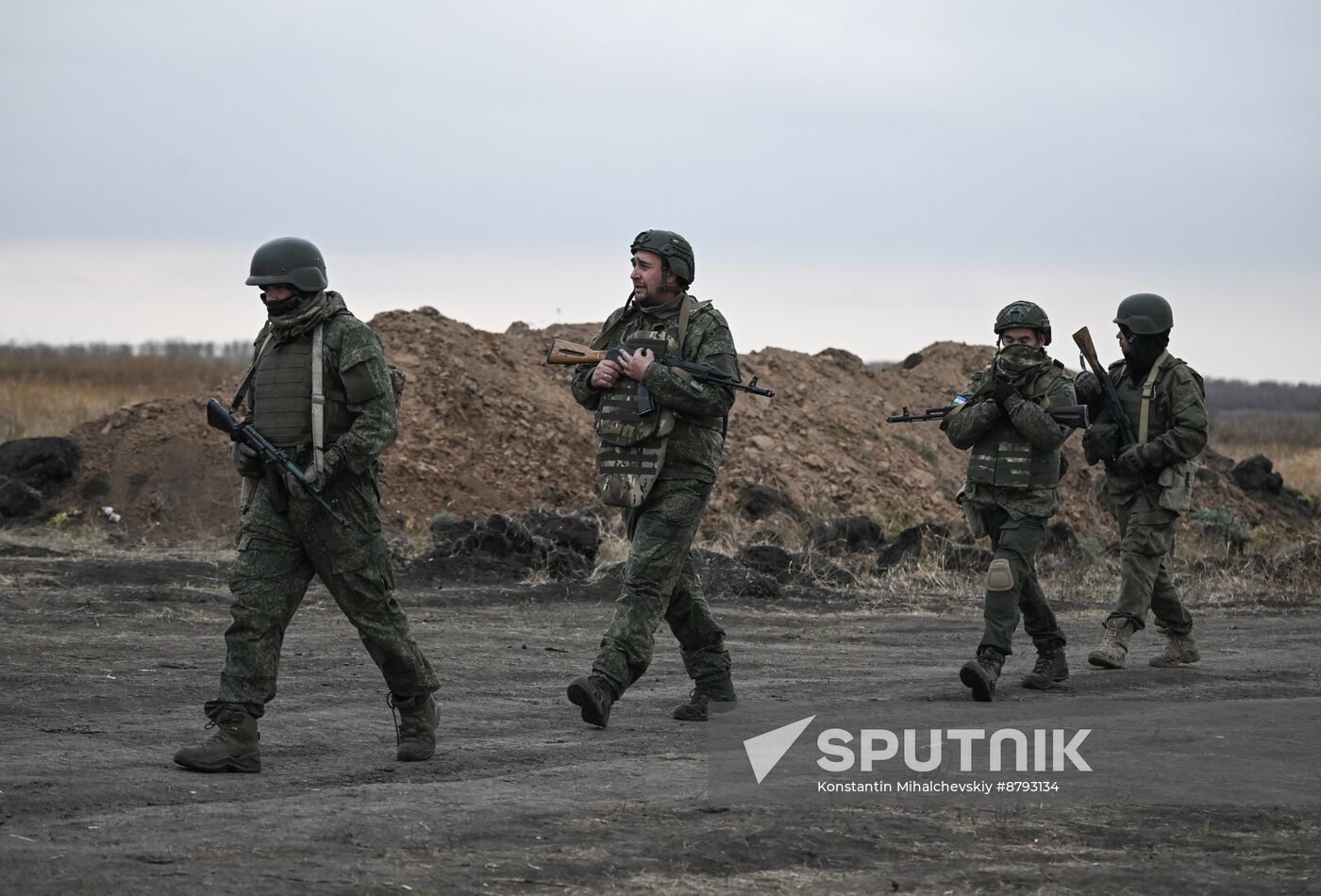 Russia Ukraine Military Operation Troops Training