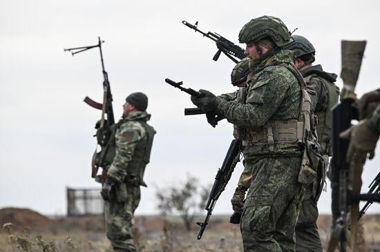 Russia Ukraine Military Operation Troops Training