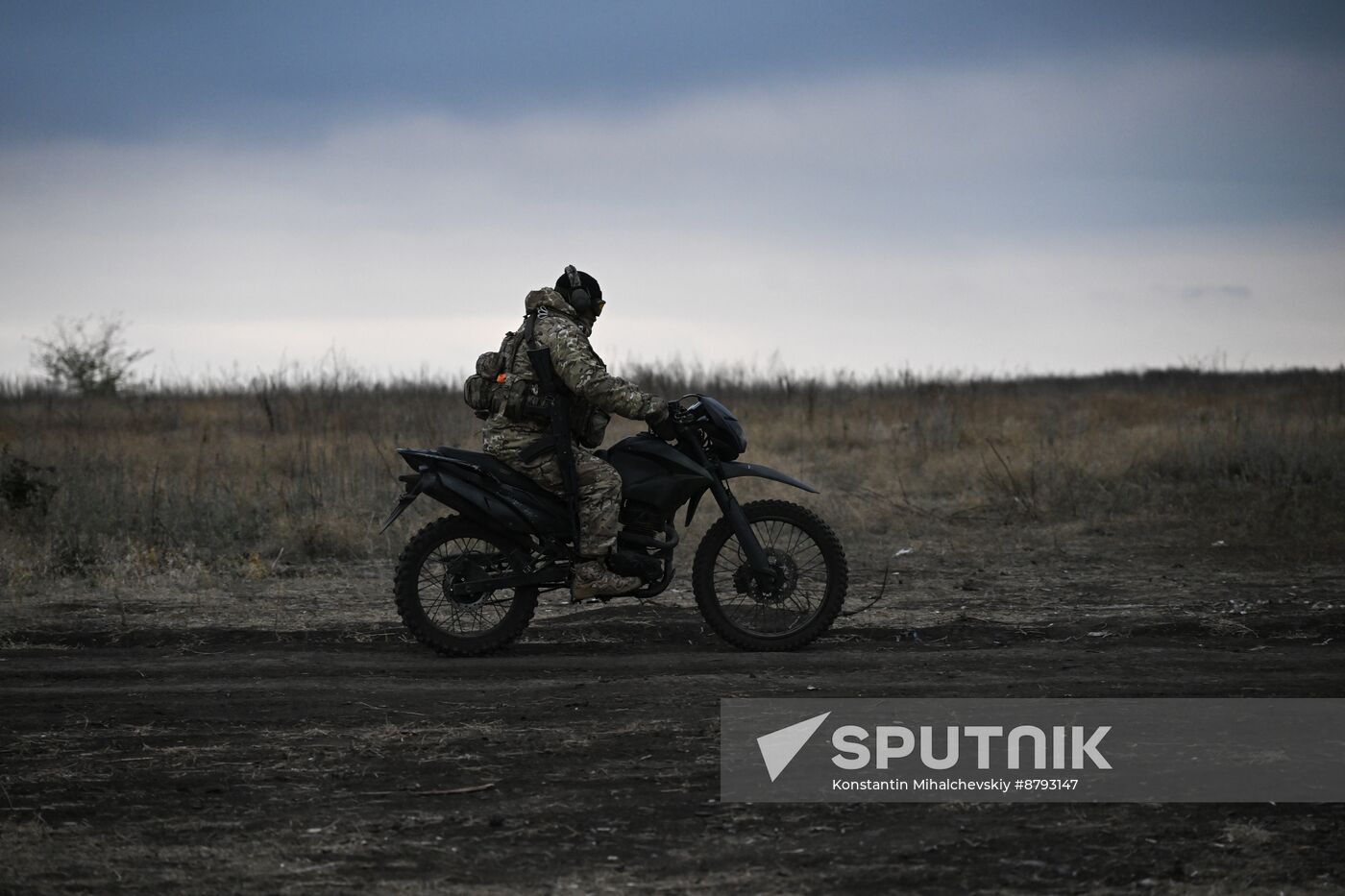 Russia Ukraine Military Operation Troops Training