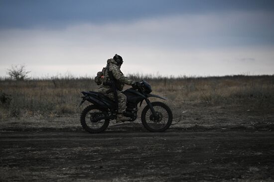 Russia Ukraine Military Operation Troops Training