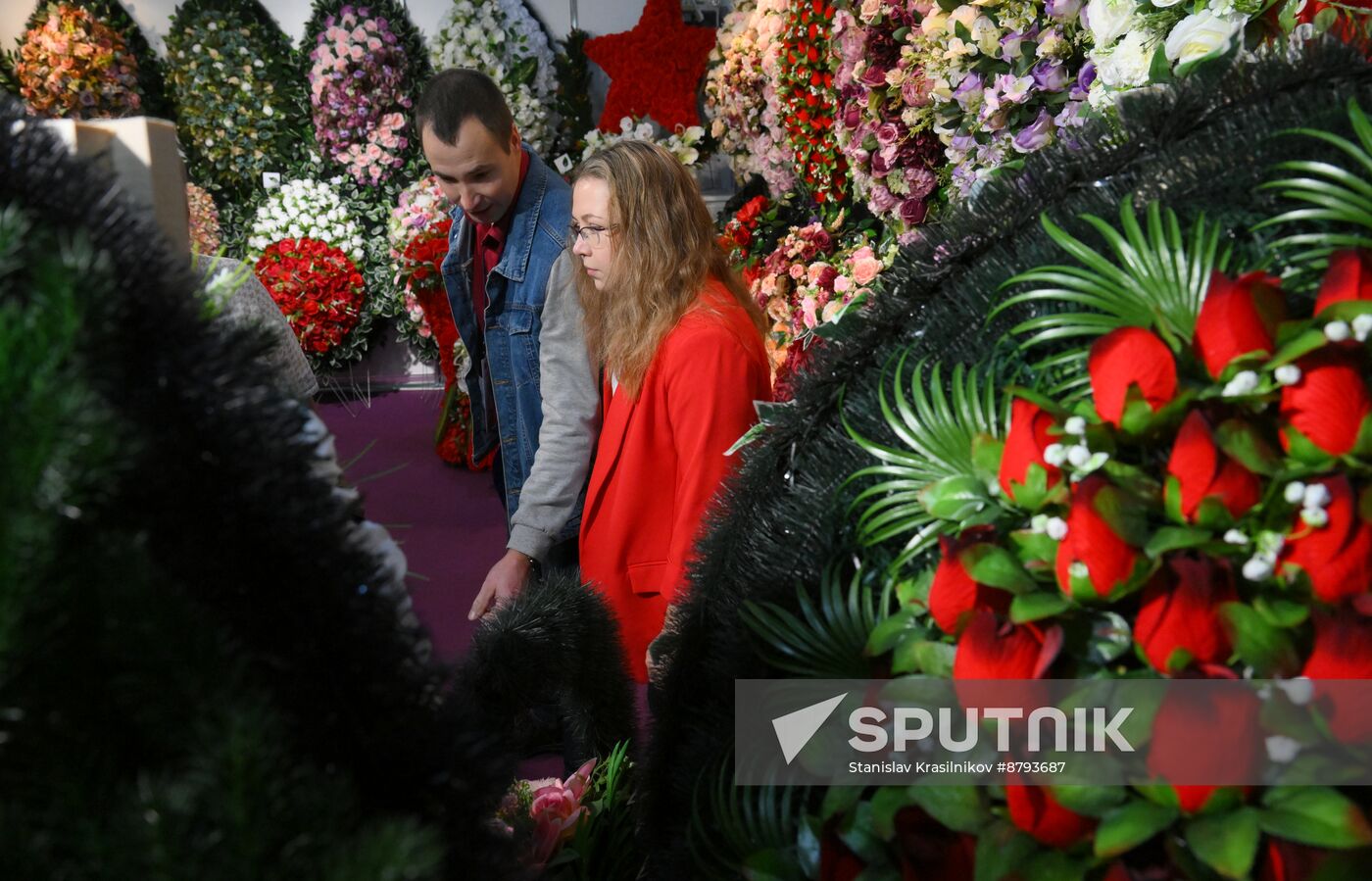 Russia Necropolis Exhibition