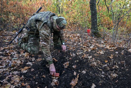 Russia Ukraine Military Operation Engineer Unit