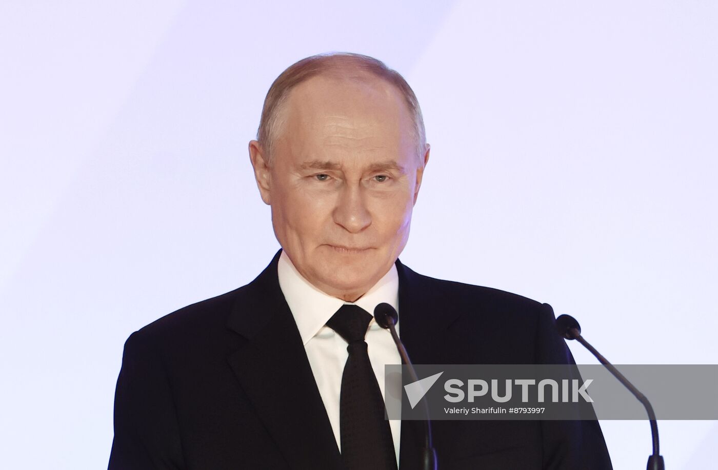 Russia Putin Independent Trade Unions Congress