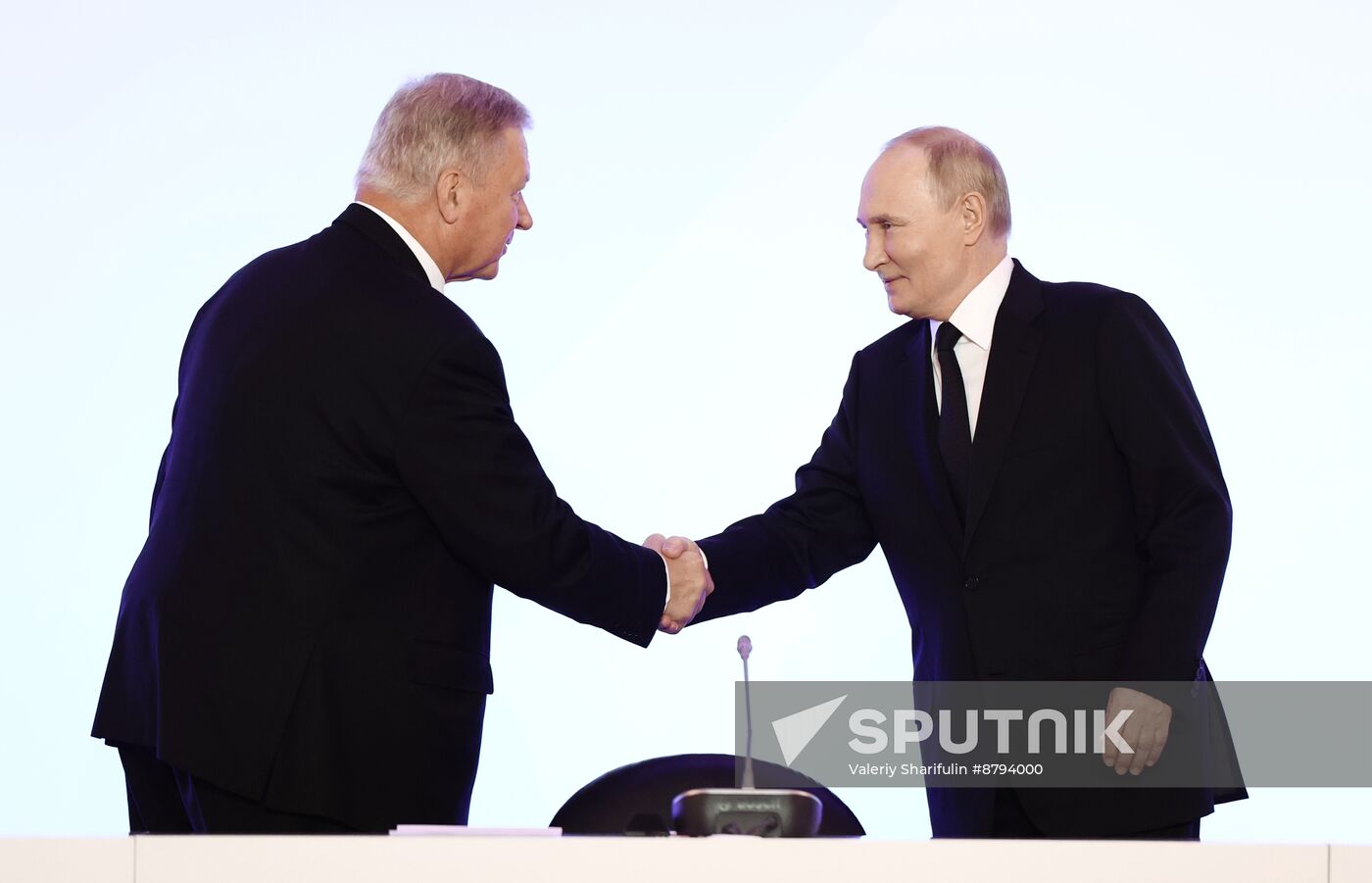 Russia Putin Independent Trade Unions Congress